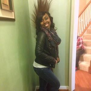 Meet your Posher, Latoya